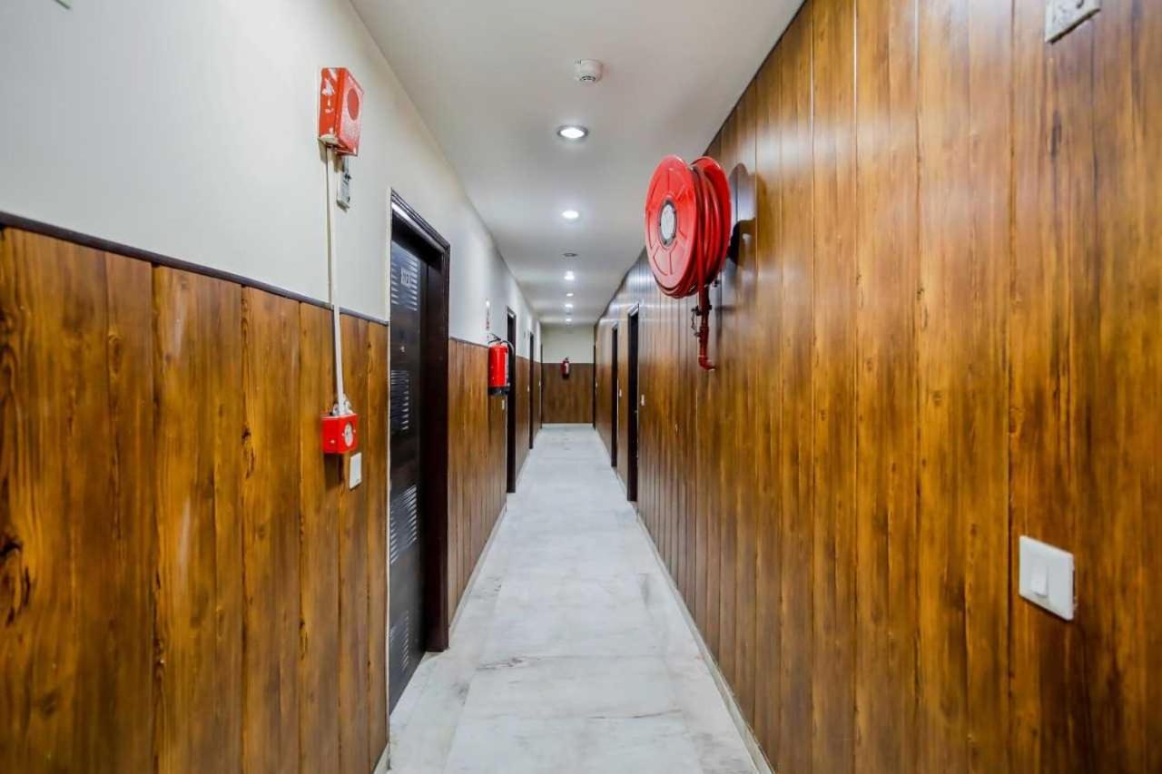 Hotel O Devi Palace Gurgaon Exterior photo